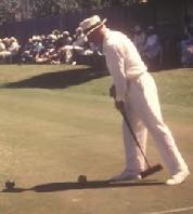 Tom Howat's distinctive left-handed stance with Irish grip